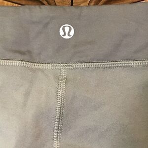 Lululemon Activewear Pants Women's 6 Tall Bi-tone Gray Flare Leg Yoga Leggings